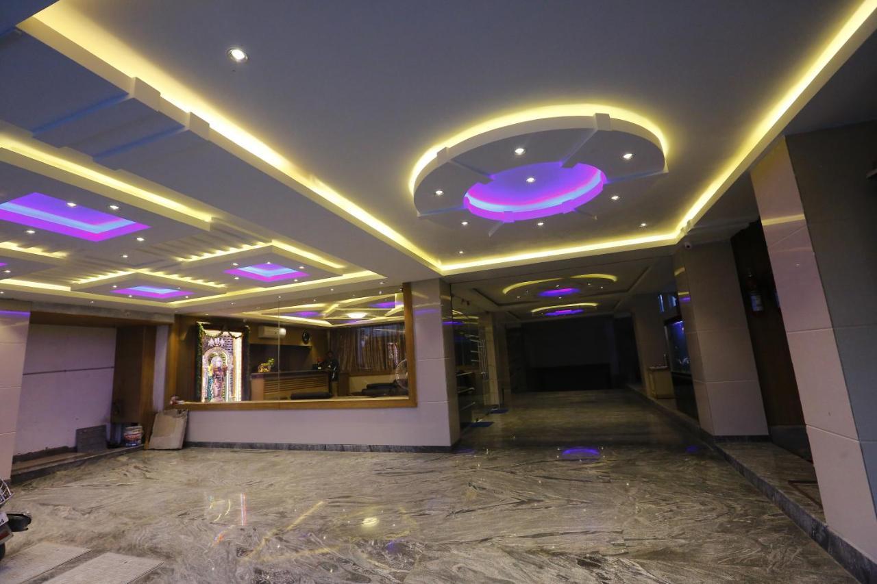 Nitheesh Residency Hotel Kanchipuram Buitenkant foto