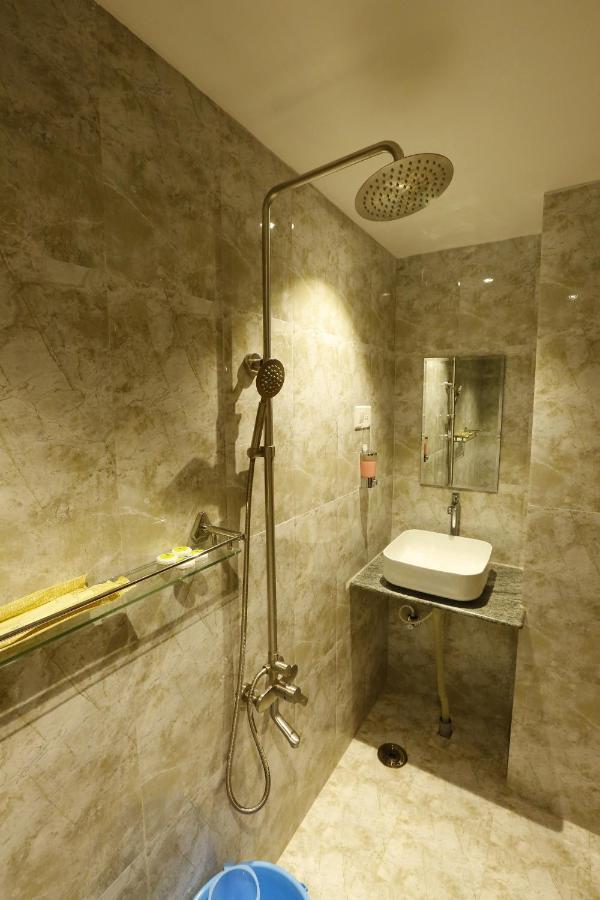 Nitheesh Residency Hotel Kanchipuram Buitenkant foto