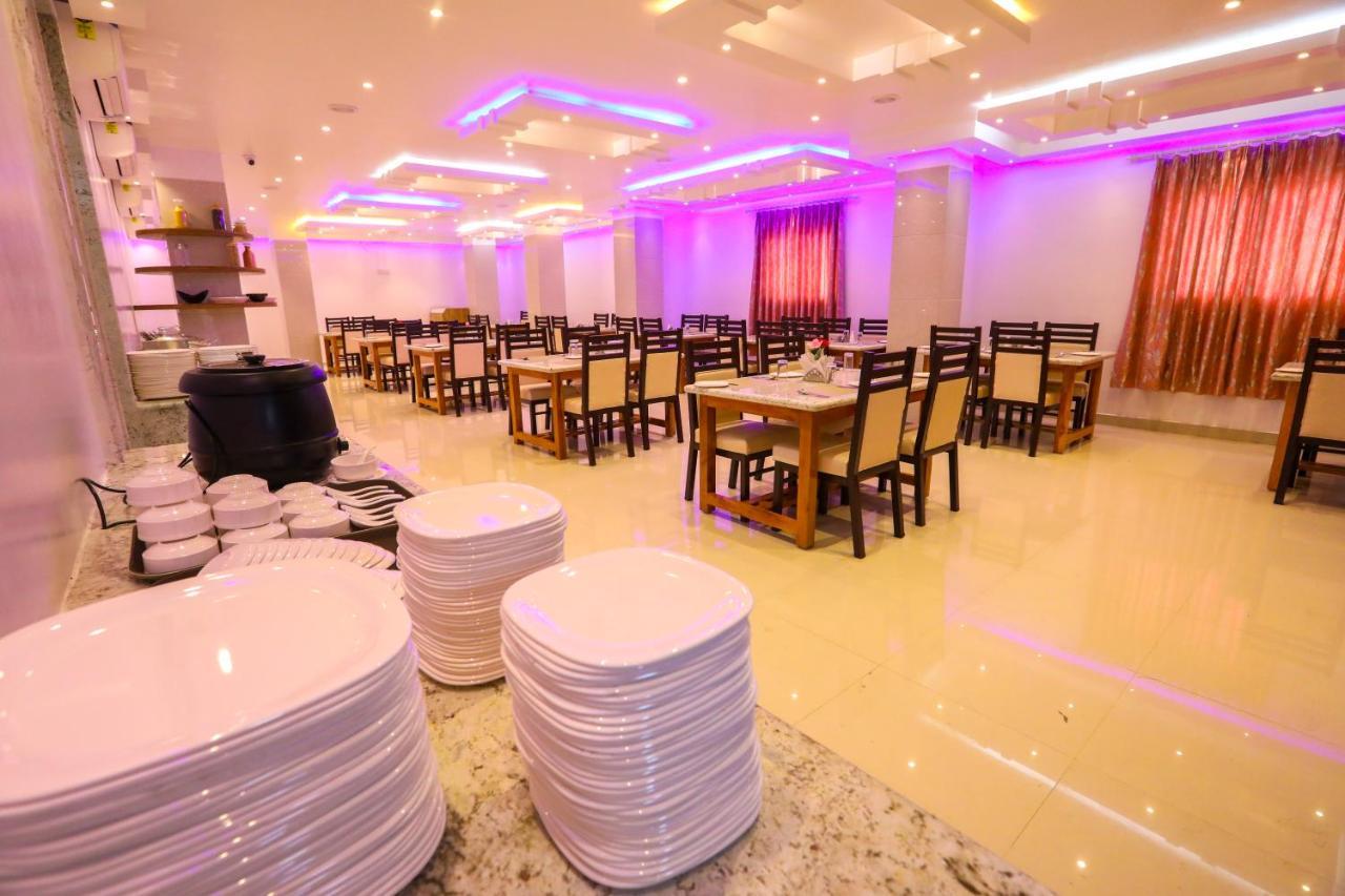 Nitheesh Residency Hotel Kanchipuram Buitenkant foto