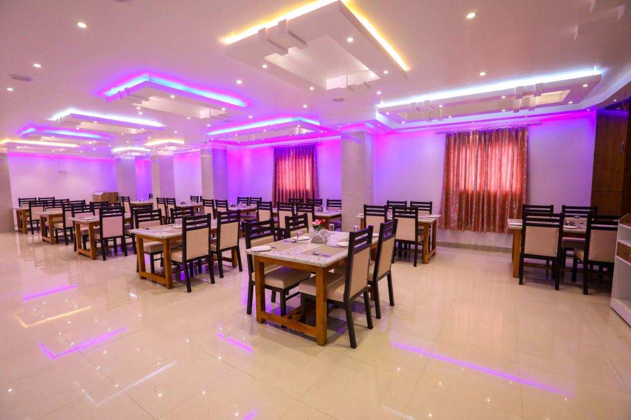Nitheesh Residency Hotel Kanchipuram Buitenkant foto