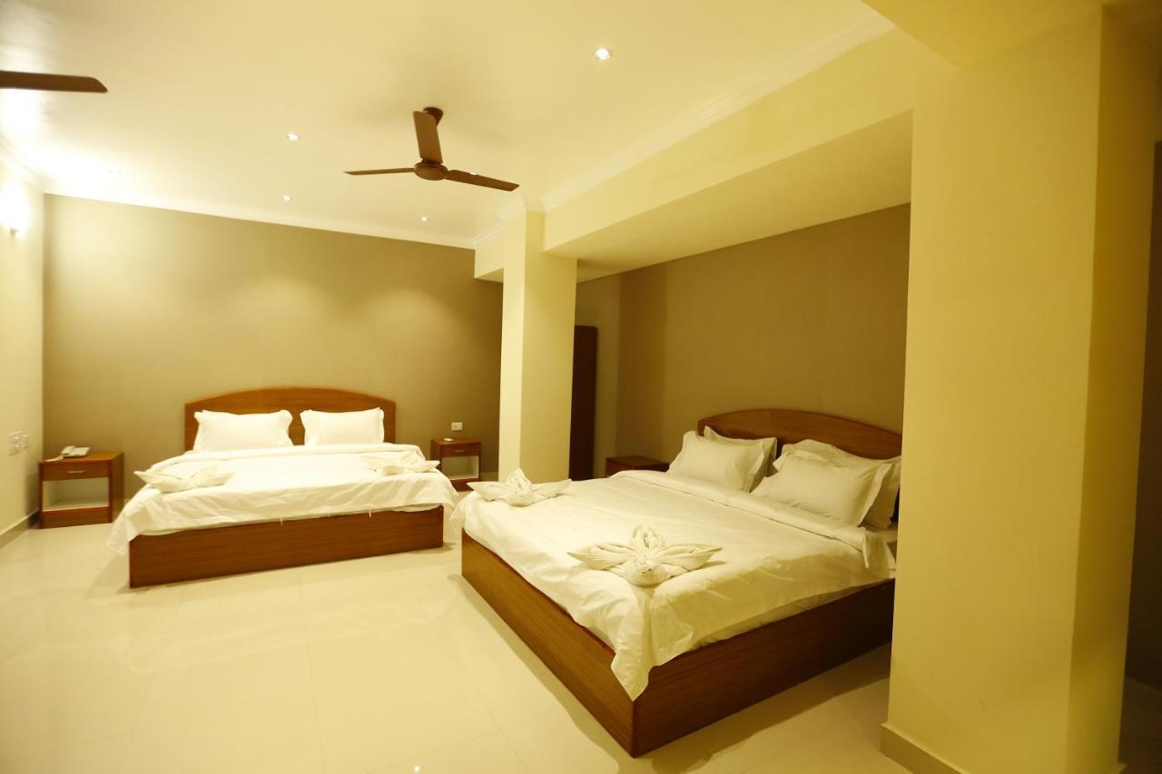 Nitheesh Residency Hotel Kanchipuram Buitenkant foto