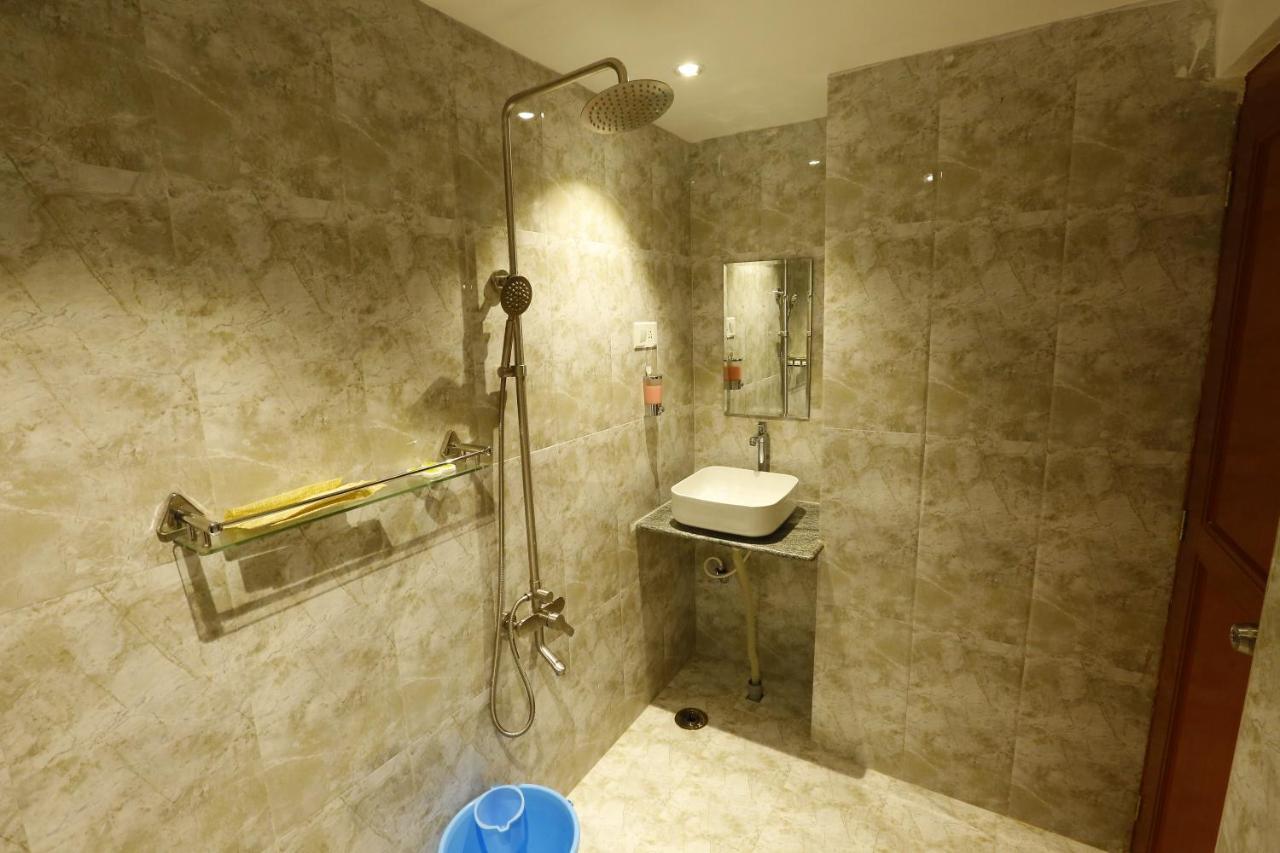 Nitheesh Residency Hotel Kanchipuram Buitenkant foto